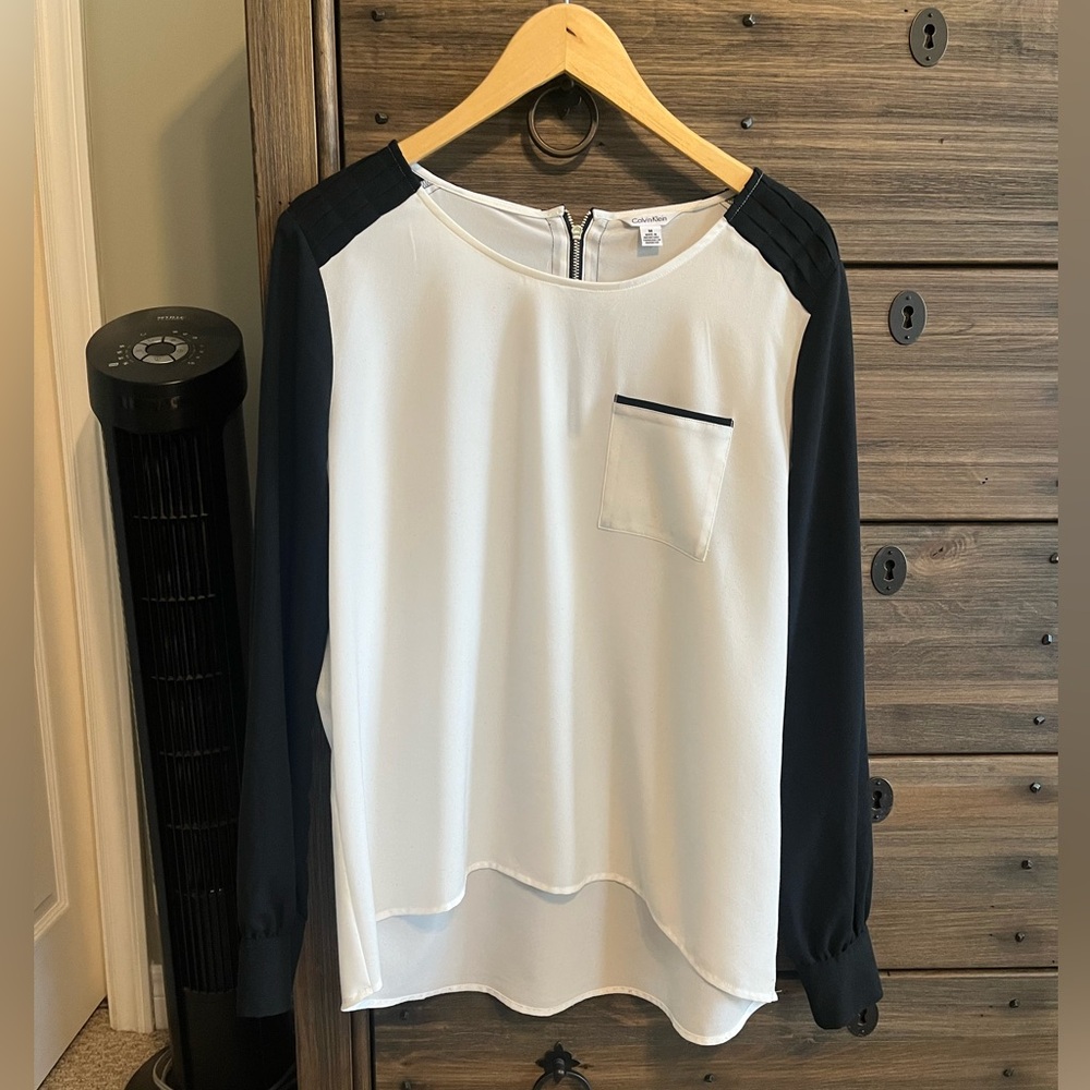 Calvin Klein Chic Black and White Blouse